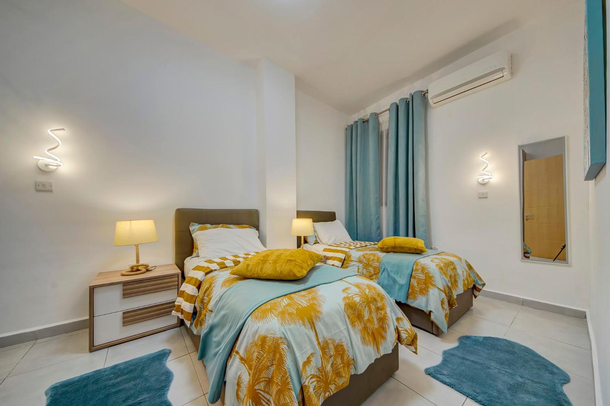 St Julians Apartment 1 Saint Julian's エクステリア 写真
